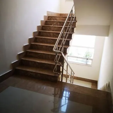 Sea View By Promenade شقة ساراندا
